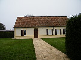 The town hall in Warvillers