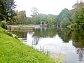 L'écluse de Toul-ar-Rodo sur le Canal de Nantes à Brest (Aulne canalisée) en amont de Châteaulin