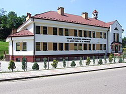 School in Podobin