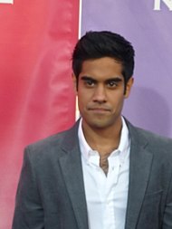 サッシャ・ダーワン Sacha Dhawan