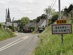 Entrée du bourg.