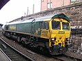 66605, with Freightliner 40 1965-2005 at Dundee in 2007