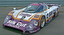 XJR-9のルマン仕様（シルクカットジャガー）とIMSA仕様（カストロール）。