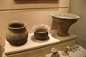 Phùng Nguyên culture pots