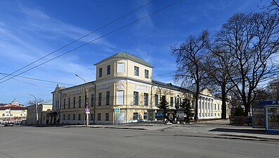 Д. 57. Бывший дворец Рюмина, ныне Рязанский областной художественный музей