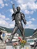 Statue of Freddie Mercury at the Place du Marché
