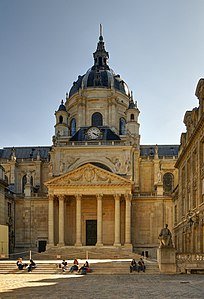 Façade nord, sur la cour d'honneur.