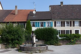 Fontaine à Damvant.