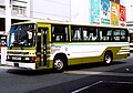 広島電鉄 P-HU273BA トップドア仕様、RU6B系に準じたボディを架装したもの