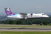 Dash 8 300 landing at Bristol (UK)