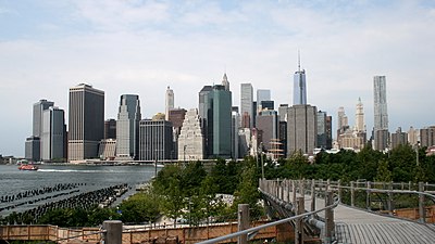 Manhattan látképe a Brooklyn Bridge Parkból nézve