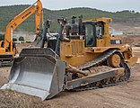 דחפור CAT D10T