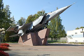 Monument to the Mikoyan-Gurevich MiG-25 in Dubna