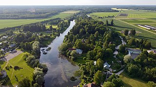 La rivière Pedja et le lac Jõgeva veskijärv.