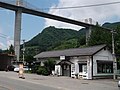 建設中の湖面1号橋と旧川原湯温泉駅（2014年7月）