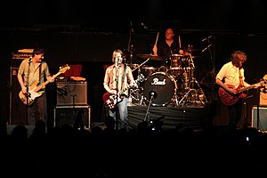 Mudhoney in 2007. From left to right: Guy Maddison, Mark Arm, Dan Peters and Steve Turner