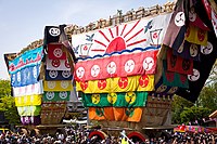 七尾市青柏祭の曳山（でか山）