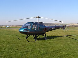 Eine Enstrom 480 am Shoreham Airport in England