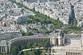 Una vista del Palais de Chaillot dall'alto della Tour Eiffel