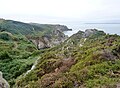 Lande, falaises et GR 34 entre Pors Lanvers et la Pointe de Trénaouret.