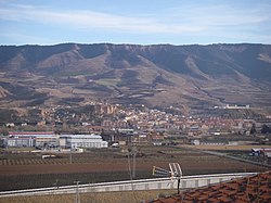 Pemandangan Albelda de Iregua (La Rioja, Spanyol)