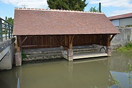 Le lavoir restauré.