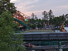 Race For Your Life Charlie Brown à Kings Island