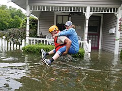 Texasin kansalliskaartin pelastustoimintaa Houstonissa 27. elokuuta