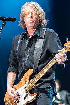 2016 Lieder am See - Foreigner - Jeff Pilson - by 2eight - 8SC2570.jpg