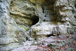 Bauerloch, Eingang zu Höhle