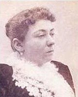 Fatma Aliye Topuz was one of the first women's rights activists, appearing in Western clothing throughout her public life