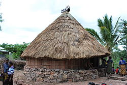 Traditional house in Tumin, Bobometo