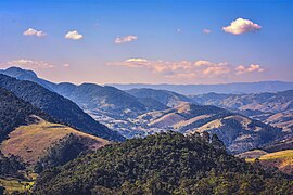 Vista da Serra da Mantiqueira a partir de Monteiro Lobato