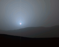 Sunset (animated) - Gale crater (April 15, 2015)