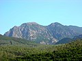 Mont Genna Spina (à gauche) et Punta Rocca Steria (à droite), vue d'ouest, depuis la SS 293