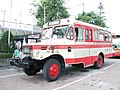 岩手県北自動車「八幡平号」。豪雪地帯であるため四輪駆動車を使用。 いすゞ・TSD40改