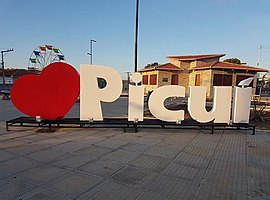 Imagem da praça Getúlio Vargas