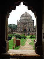 দিল্লির লোদি গার্ডেনে সিকান্দার লোদির সমাধি