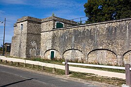 Aqueducs de la Vanne et du Loing à Viry-Châtillon.