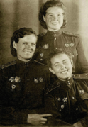 Евдокия Бершанская, Мария Смирнова и Полина Гельман 1944