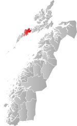 Mapa do condado de Møre og Romsdal com Vestvågøy em destaque.