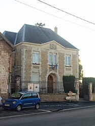 The town hall in Perthes