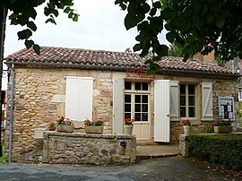 The town hall in Saint-Laurent-la-Vallée