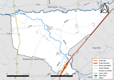 Carte en couleur présentant le réseau hydrographique de la commune