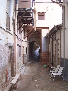 Almudín, puerta baja. Ademuz.