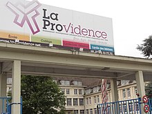 Description de l'image Amiens, La Providence (école et lycée) (01) entrée.jpg.