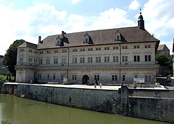 Médiathèque, ancien Hôtel-Dieu de Dole, XVIIe siècle