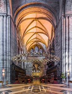 Choir of Hereford Cathedral, by Diliff