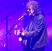 Jeff Lynne performing in 2016