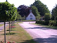 Friedhofskapelle Elmschenhagen, Blick vom Friedhofseingang Richtung Südwesten (Aufnahme Juni 2008)